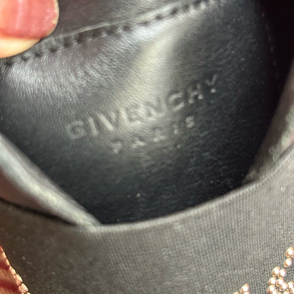 Givenchy Urban Street Low Top Slip On Leather Sneakers - Picture 10 of 11